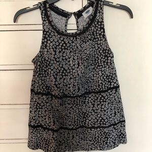 Old navy black flower tank
